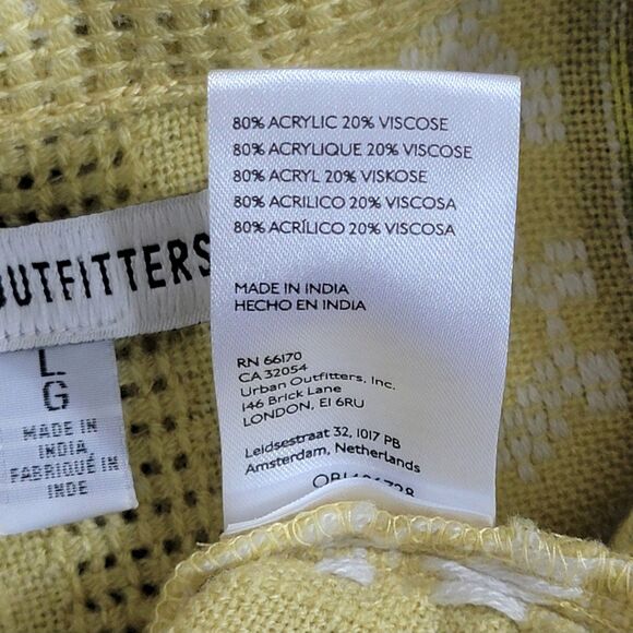 Urban Outfitters Shirt Womens L Yellow Short Sleeve Boxy Button Up Frayed Hem - Picture 10 of 11